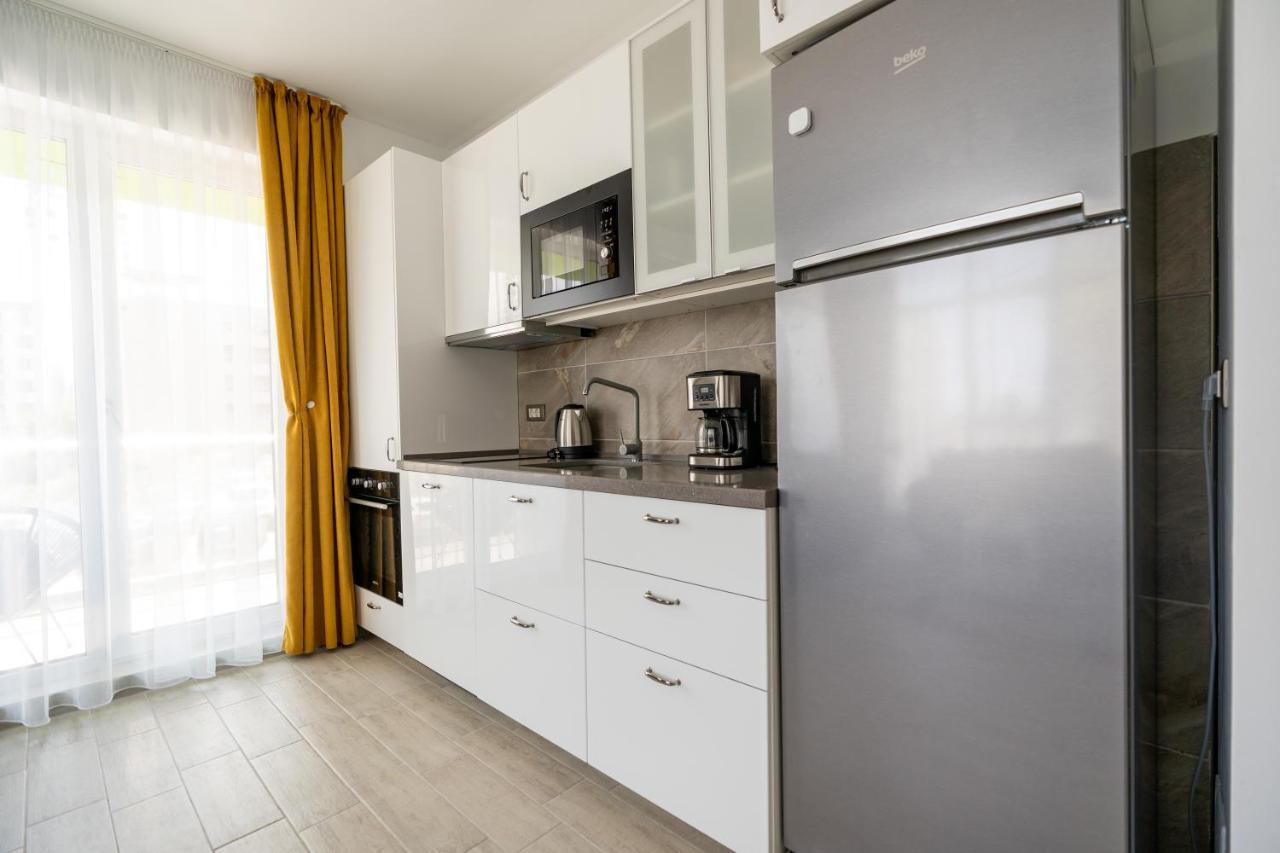 Hugo Beach Pool & Spa Mamaia Nord Apartment Navodari