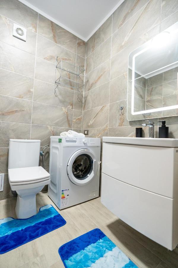 Apartment Hugo Beach Pool & Spa Mamaia Nord